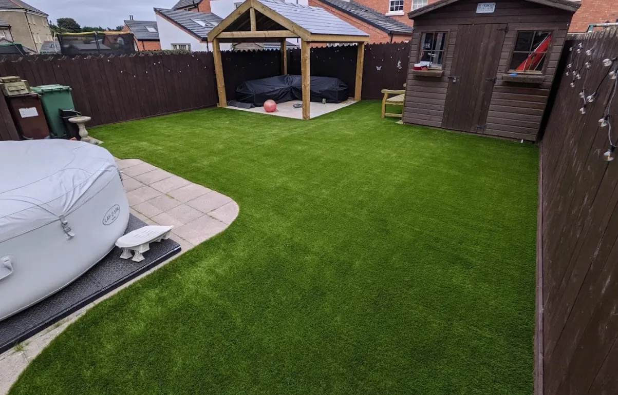 Lawns & Artificial Grass installed in Farnborough